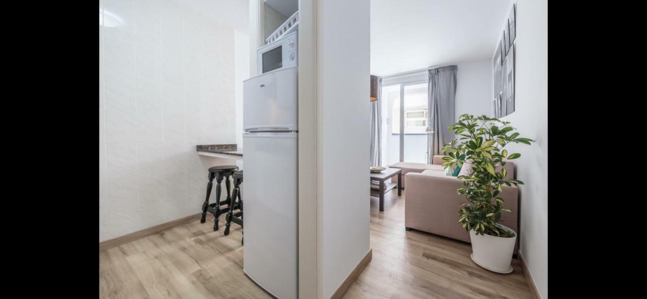 Fabi Apartment Puerto De Naos Ngoại thất bức ảnh